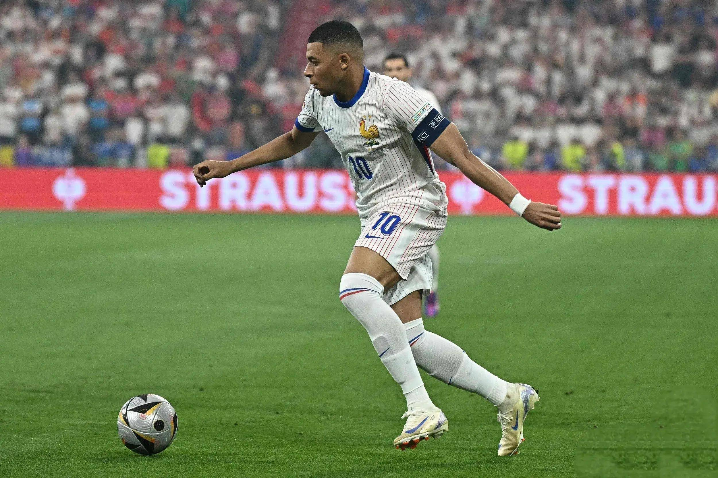 欧洲杯即将开踢，球迷热情高涨！