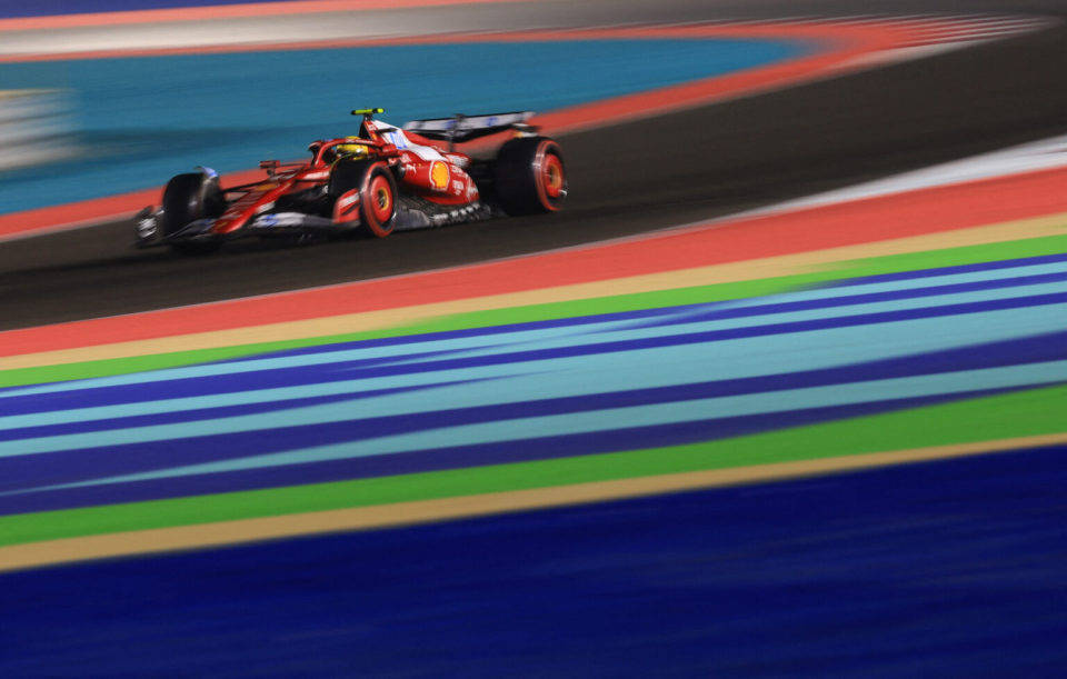 关于红牛车队碾压雷诺车队，皮亚斯特里状态火热的信息