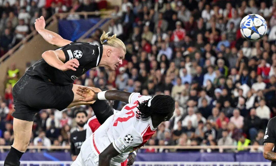 包含巴黎圣日耳曼遭受挫折欧冠决赛生死战的词条