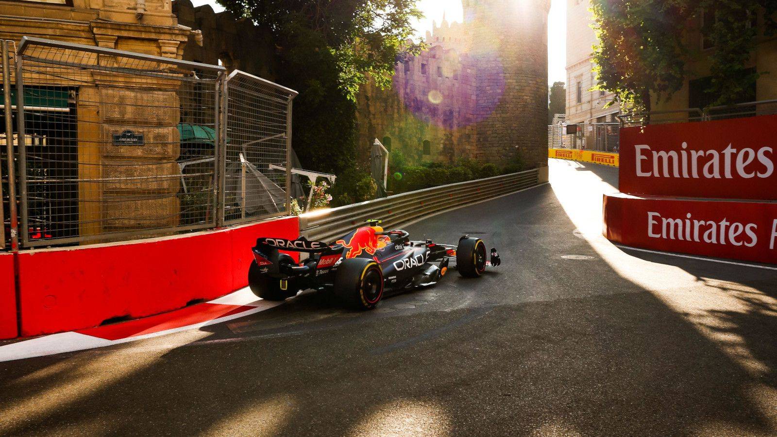 法拉利鏖战雷诺车队，诺里斯高光表现的简单介绍